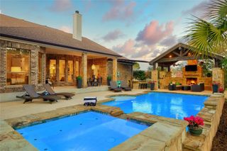8601 Zyle RD, Austin, TX 78737