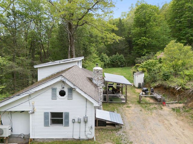1644 Upper Dummerston Road, Brattleboro, VT 05301