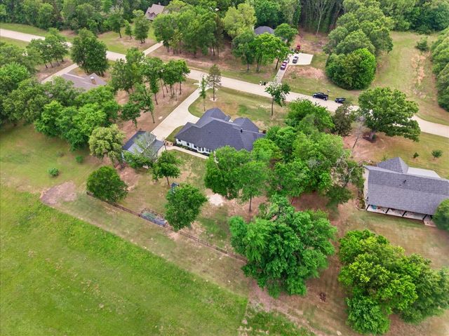 2044 Canyon Lake Road, Wills Point, TX 75169