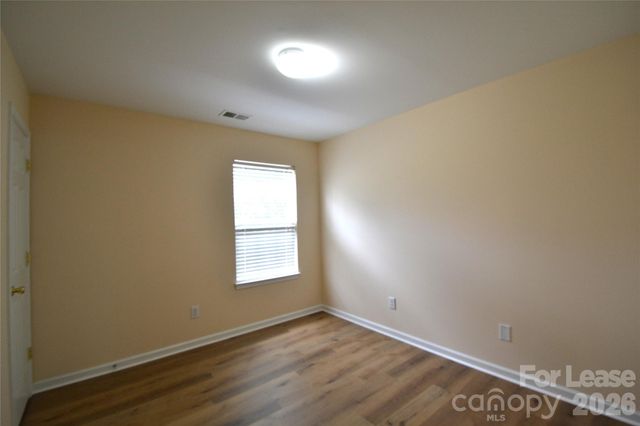 6820 Beverly Springs Drive, Charlotte, NC 28270