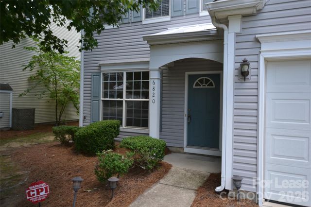 6820 Beverly Springs Drive, Charlotte, NC 28270