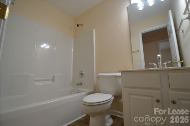 6820 Beverly Springs Drive, Charlotte, NC 28270