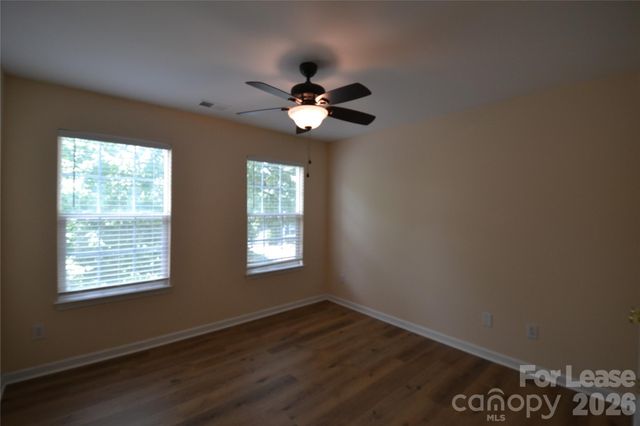 6820 Beverly Springs Drive, Charlotte, NC 28270