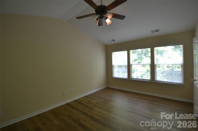 6820 Beverly Springs Drive, Charlotte, NC 28270