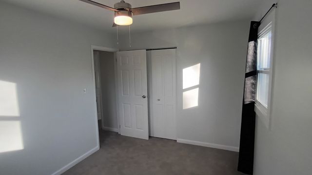 1307 Glenwood Road, Bloomington, IL 61704