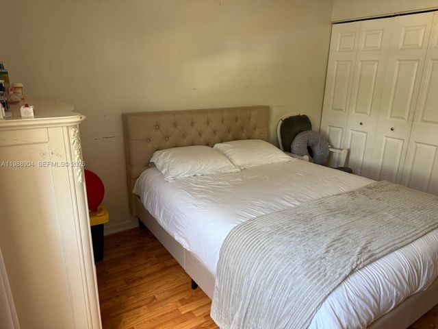 6195 NW 186th St 211, Hialeah, FL 33015