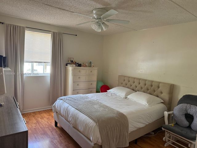 6195 NW 186th St 211, Hialeah, FL 33015