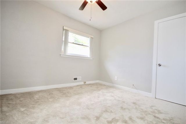 3821 Lampl AVE, Virginia Beach, VA 23452