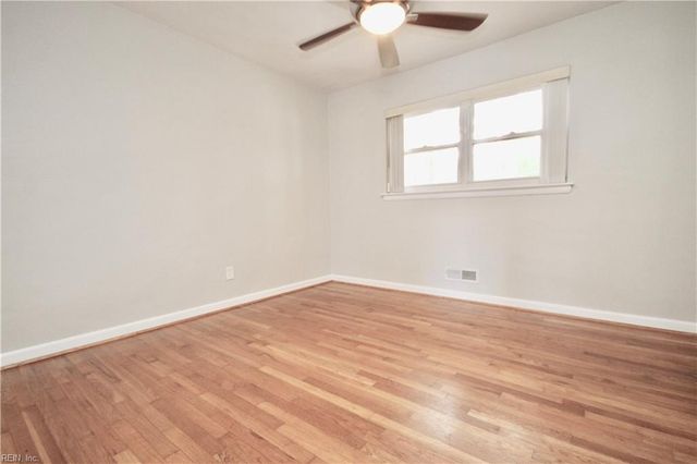 3821 Lampl AVE, Virginia Beach, VA 23452