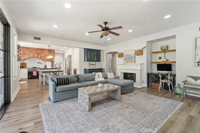 11 Willowglade, Rancho Santa Margarita, CA 92679