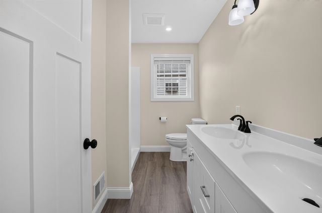20 Ritter Street, Nashua, NH 03060