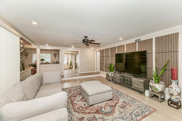 5644 N Hazel Avenue, Fresno, CA 93711