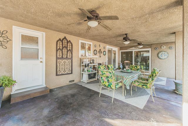 5644 N Hazel Avenue, Fresno, CA 93711