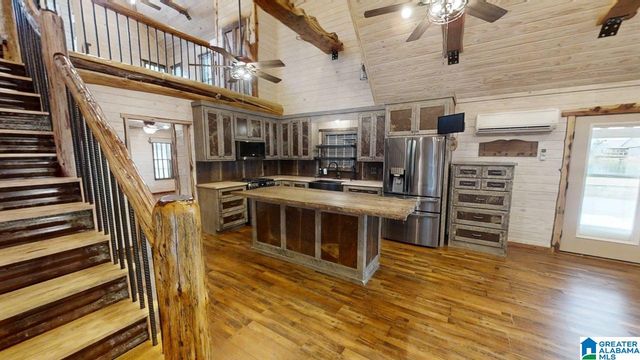 298 COUNTY ROAD 2030, Crane Hill, AL 35053