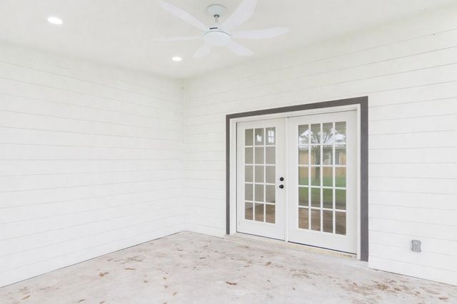 2002 Jones Street, Rosenberg, TX 77471