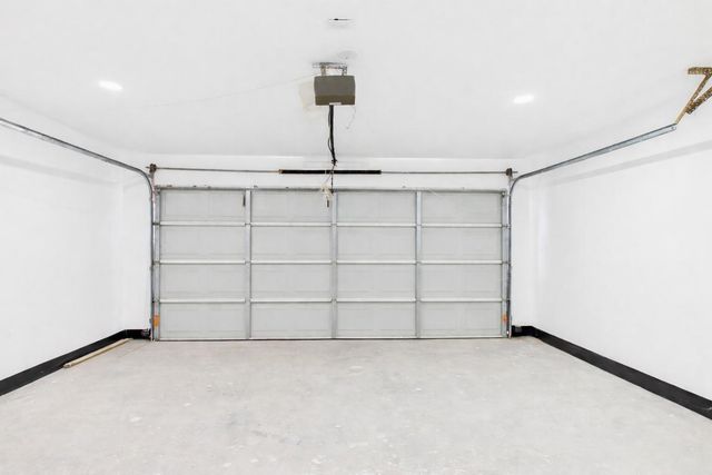 2002 Jones Street, Rosenberg, TX 77471