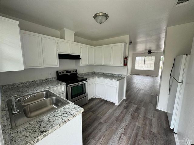 2504-2606 N M Road, Edinburg, TX 78542