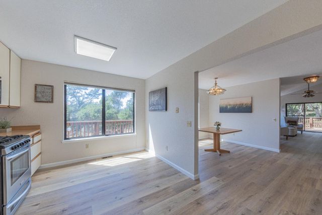 6959 Valle Pacifico Road, Salinas, CA 93907