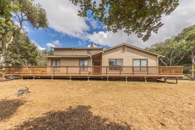 6959 Valle Pacifico Road, Salinas, CA 93907