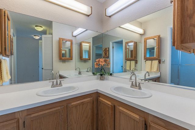 6959 Valle Pacifico Road, Salinas, CA 93907