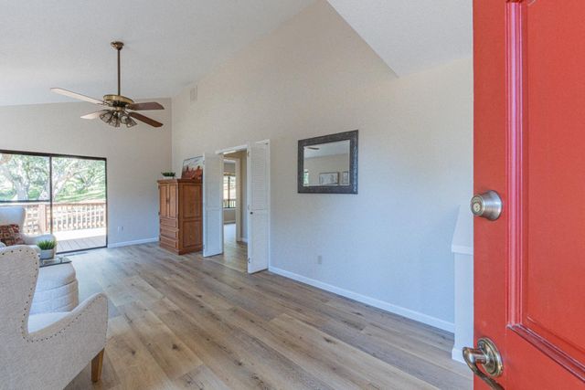 6959 Valle Pacifico Road, Salinas, CA 93907