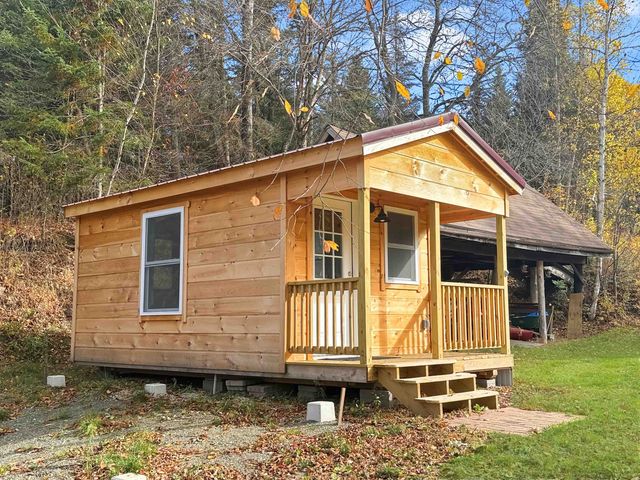 1639 Halls Stream Road, Pittsburg, NH 03592