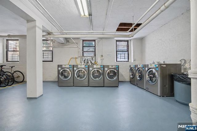 270 Harrison Avenue 210, Jersey City, NJ 07304