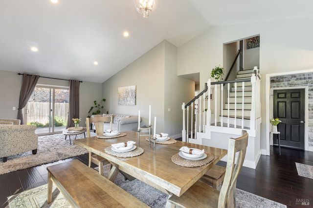 2409 Canin Ct, Santa Rosa, CA 95405