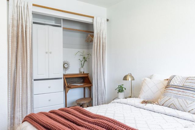 2409 Canin Ct, Santa Rosa, CA 95405