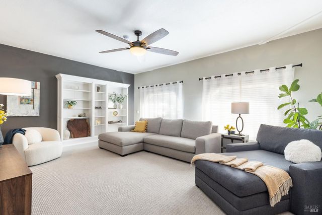 2409 Canin Ct, Santa Rosa, CA 95405