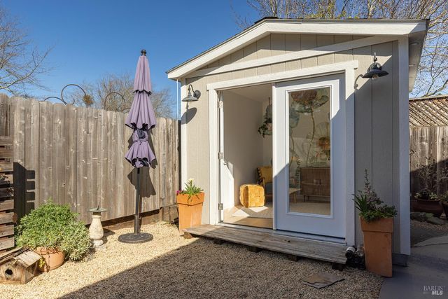 2409 Canin Ct, Santa Rosa, CA 95405