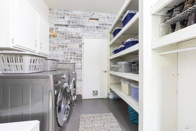 2409 Canin Ct, Santa Rosa, CA 95405