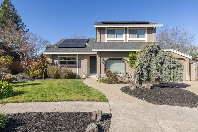 2409 Canin Ct, Santa Rosa, CA 95405