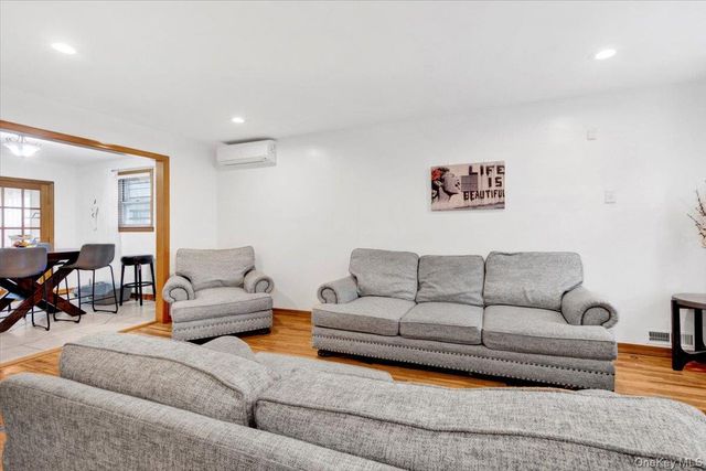 239 Brinsmade Avenue, Bronx, NY 10465