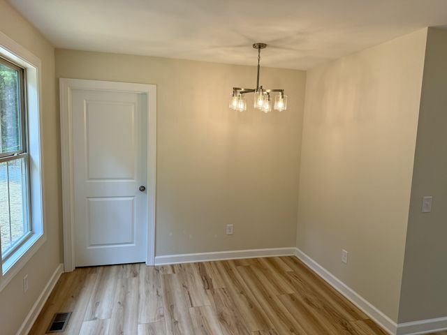 428 Parker Rd, Portland, TN 37148
