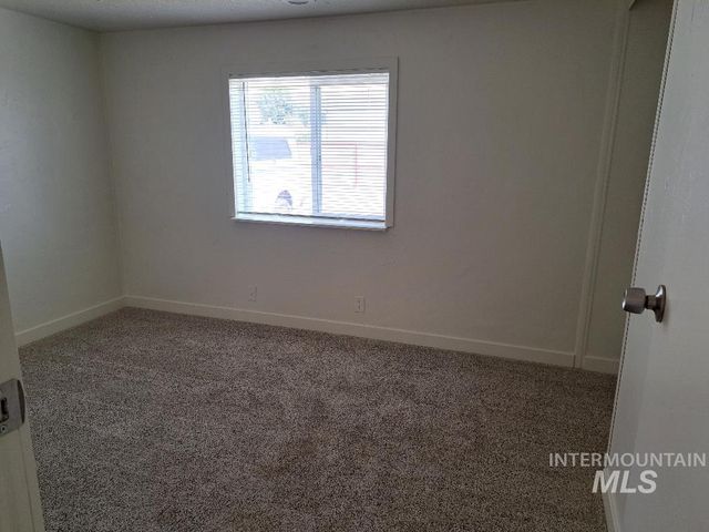 2160 Highway 52, Payette, ID 83661