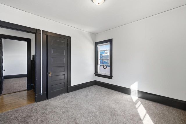 826 N 28th STREET, Milwaukee, WI 53208