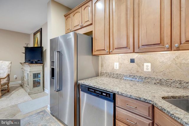 402 VILLAGE CENTER BLVD, Milton, DE 19968