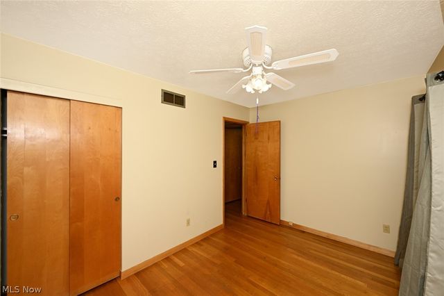 141 26th Street NW, Barberton, OH 44203