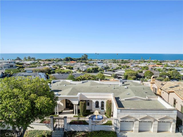4627 Surrey Drive, Corona Del Mar, CA 92625