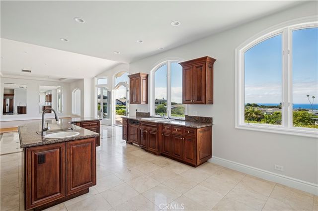 4627 Surrey Drive, Corona Del Mar, CA 92625