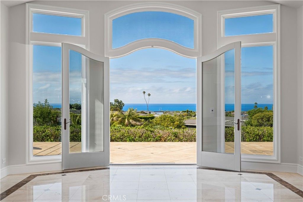 4627 Surrey Drive, Corona Del Mar, CA 92625