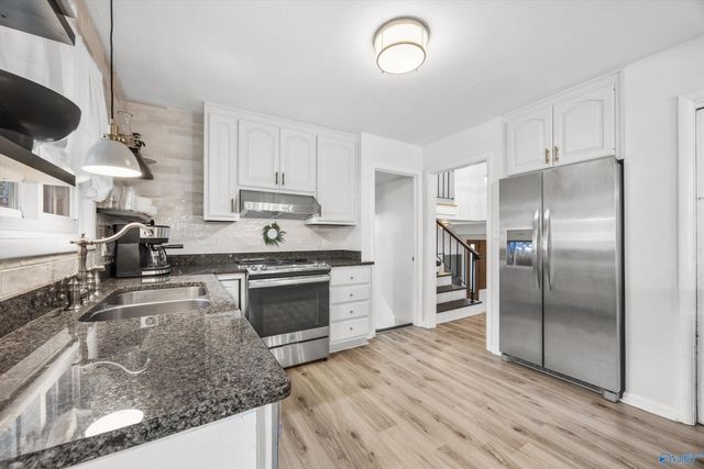 1104 Alta Vista Avenue SE, Huntsville, AL 35801