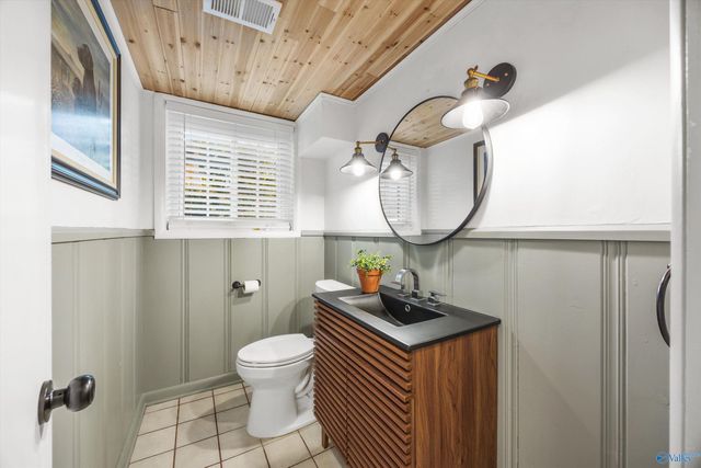 1104 Alta Vista Avenue SE, Huntsville, AL 35801