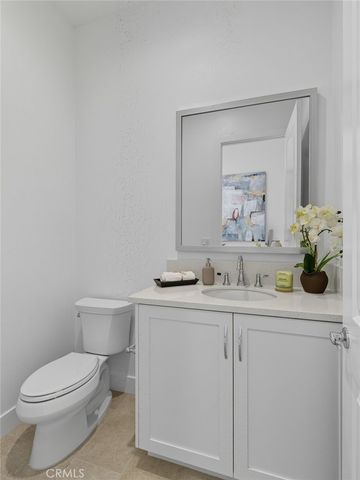 9539 N Andora Avenue, Chatsworth, CA 91311