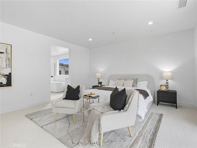 9539 N Andora Avenue, Chatsworth, CA 91311