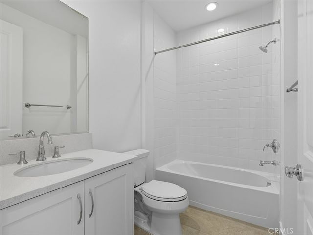 9539 N Andora Avenue, Chatsworth, CA 91311