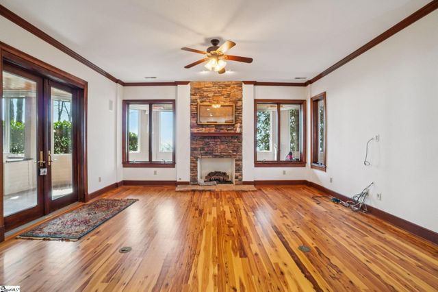 212 Flintrock Knob Lane, Landrum, SC 29356