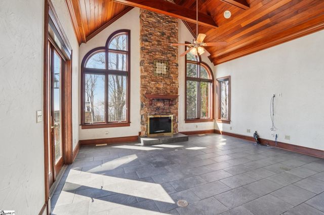 212 Flintrock Knob Lane, Landrum, SC 29356