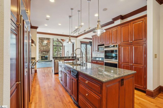 212 Flintrock Knob Lane, Landrum, SC 29356